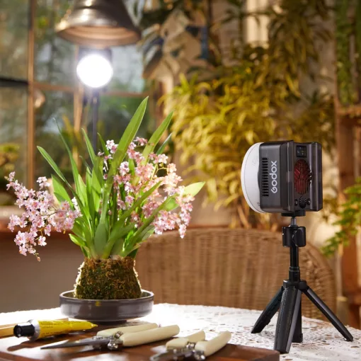 Godox ML40 R - RGB-Bi-Color LED lámpa (RGB és 2800-6500K)