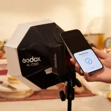 Godox ML40 R - RGB-Bi-Color LED lámpa (RGB és 2800-6500K)
