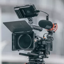 Falcam F22 & F38 & F50 Horizontal to Vertical Gyorskioldó Circular Half Cage (For Sony) 3304