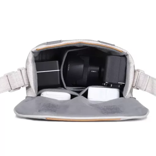 Ulanzi B011 ultrakönnyű fotós oldaltáska, 3-4 liter, vízlepergető szövet, világos szürke (UL-B011)