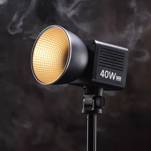 Ulanzi L023, 40W PRO Bi-Color COB, hordozható LED, 2500-6500K, 13260Lux, 8 effekt, 3400mAh (UL-L023)