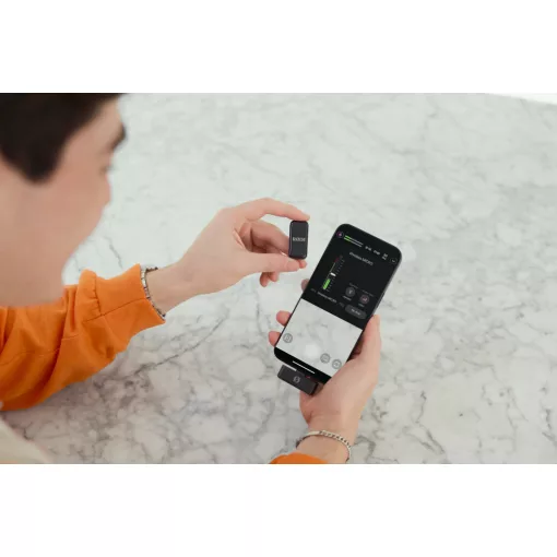RODE Wireless Micro-C két csatornás kompakt vezeték nélküli mikrofon (USB-C), narancssárga