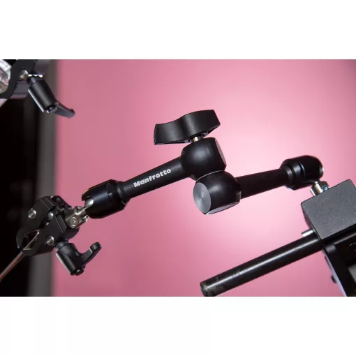 Manfrotto 244 Micro kar Arri típusú elfordulás gátló adapterrel