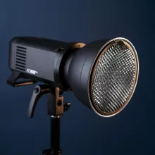 Caruba 7" Alap Reflektor méhsejtrácsokkal (Bowens - 18cm)